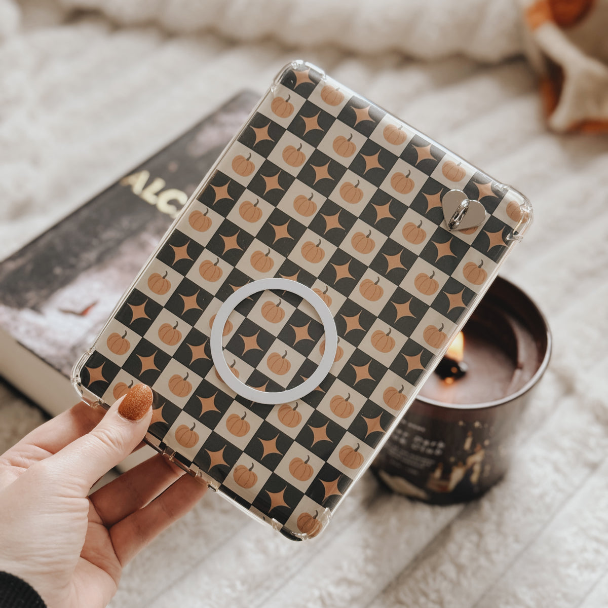 Checker Pumpkin E-Reader Insert
