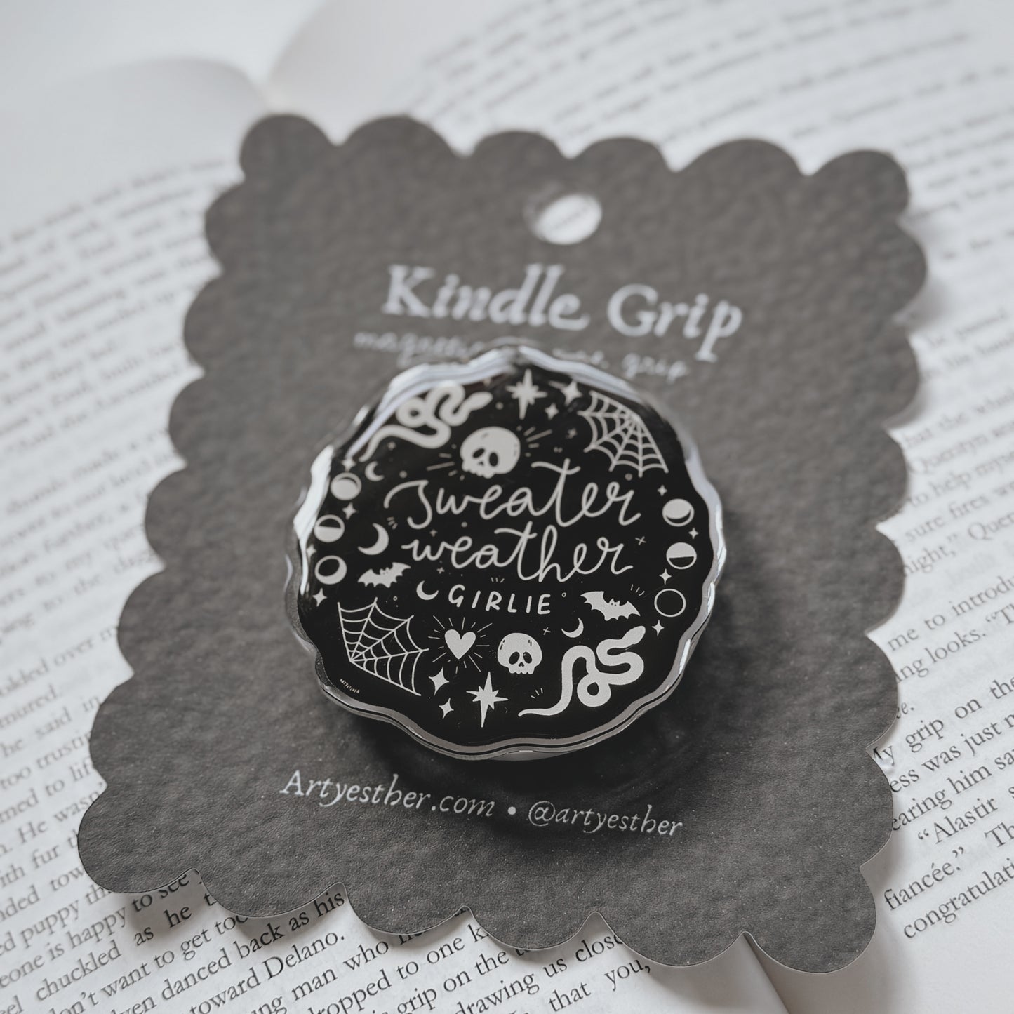 Sweater Weather girlie Magnetic grip - PREORDERS