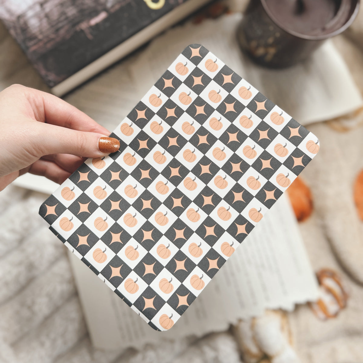 Checker Pumpkin E-Reader Insert
