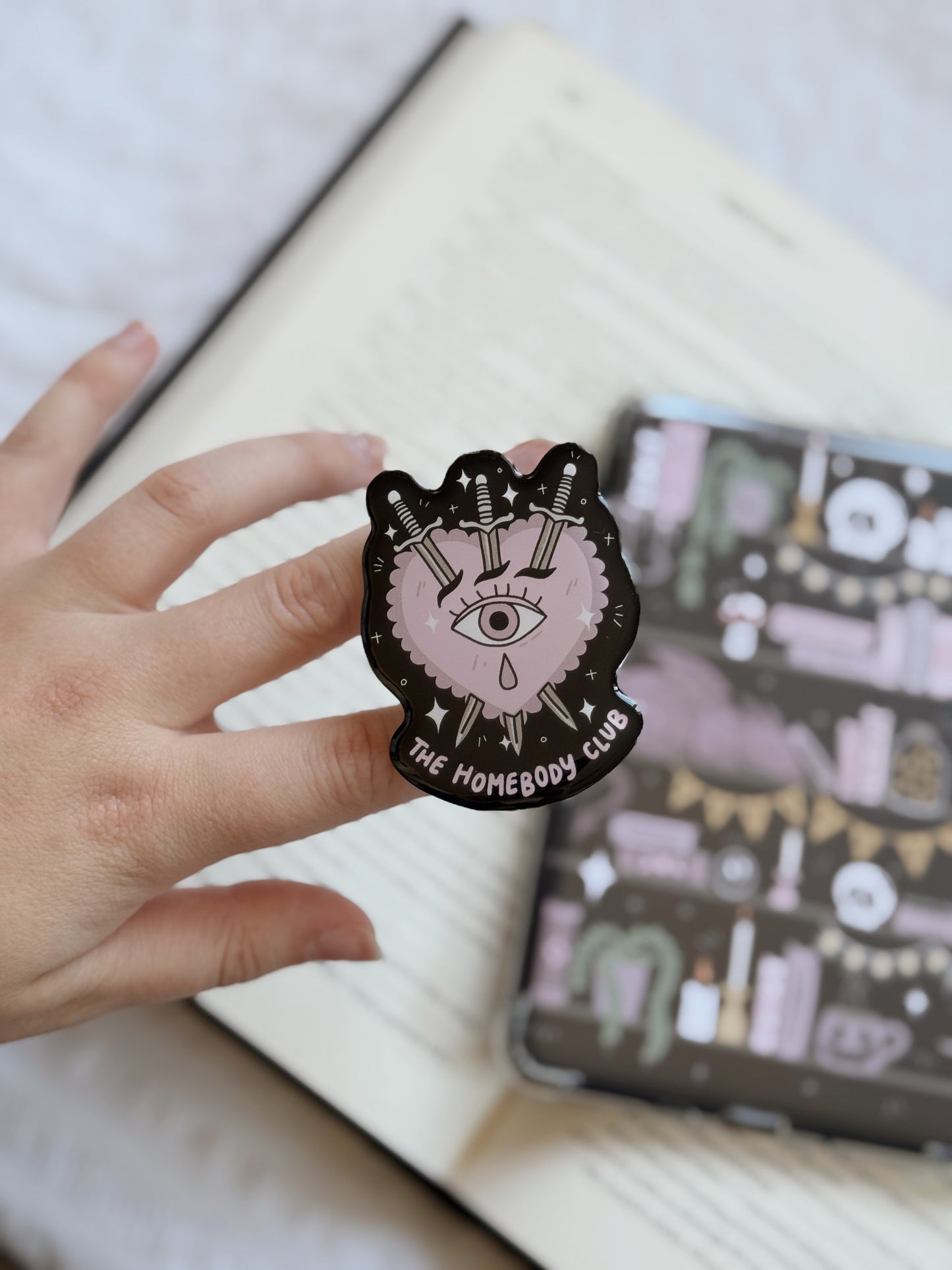 The Homebody Club E-reader grip