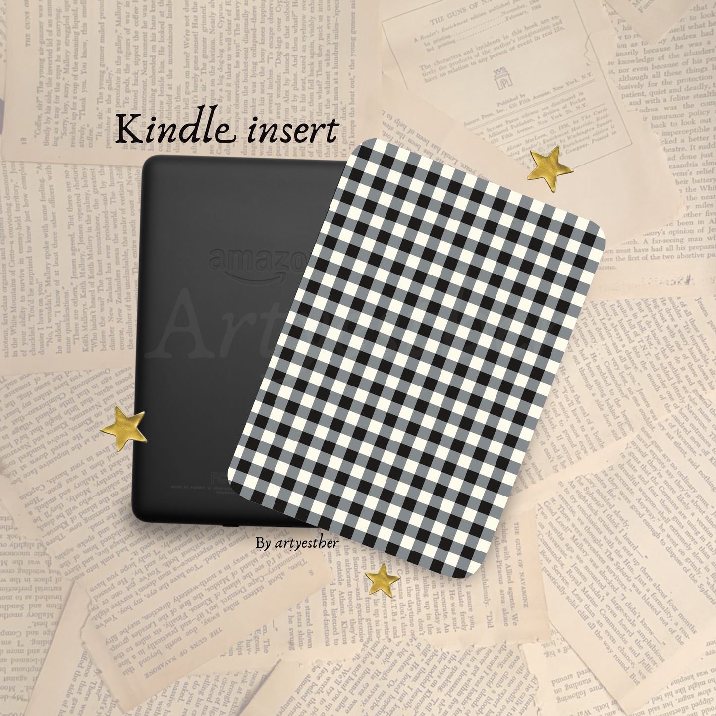 Black and white Gingham E-reader insert